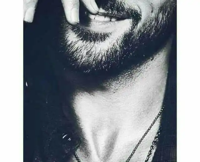 smile whatsapp dp for girls